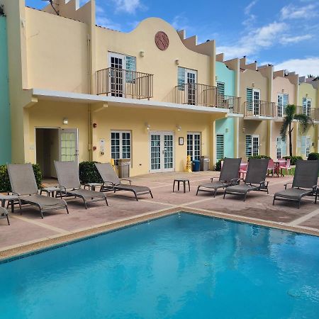 Hotel Lucia Beach ヤブコア エクステリア 写真